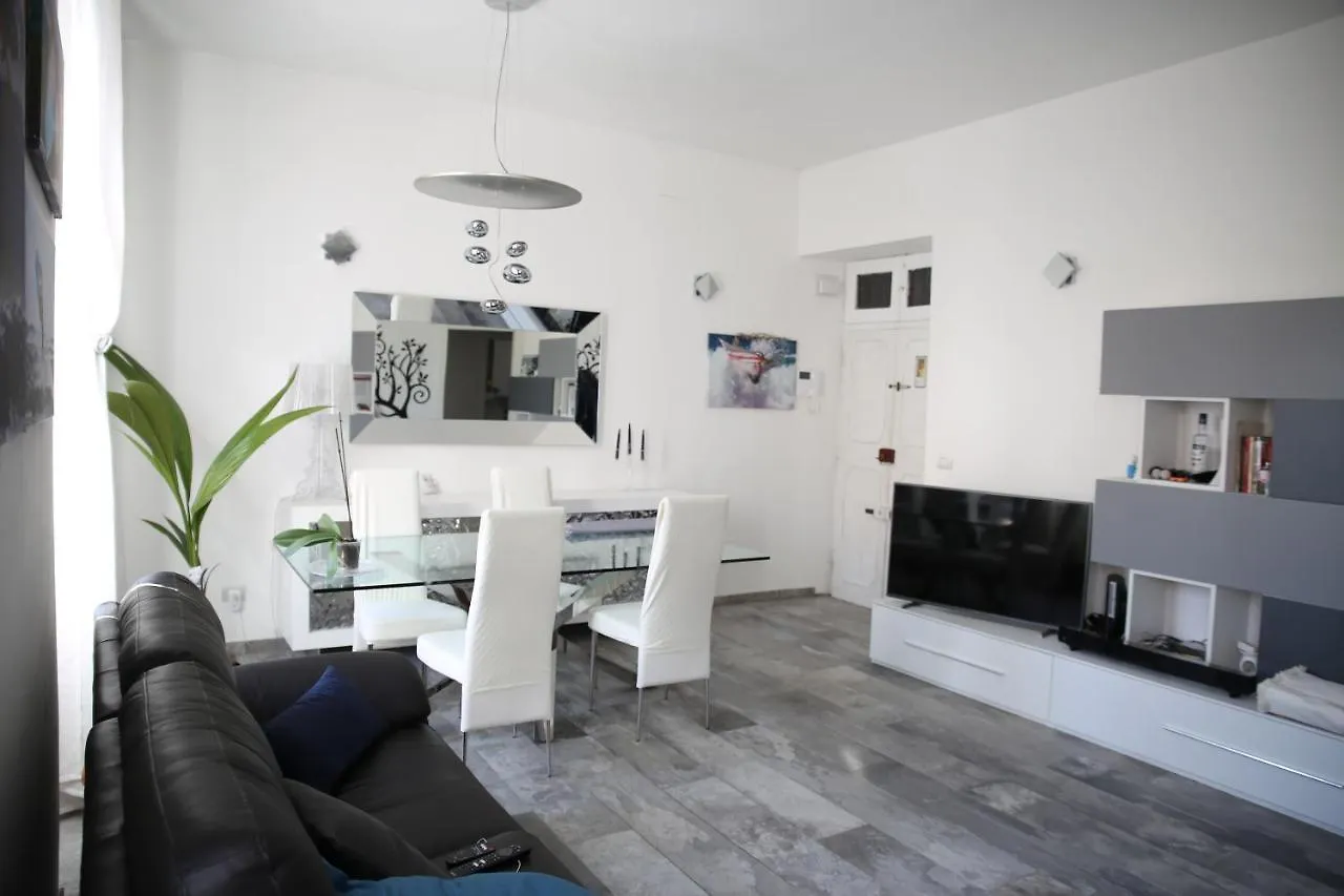 Apartment Alloggio Incantevole In Trastevere Rome