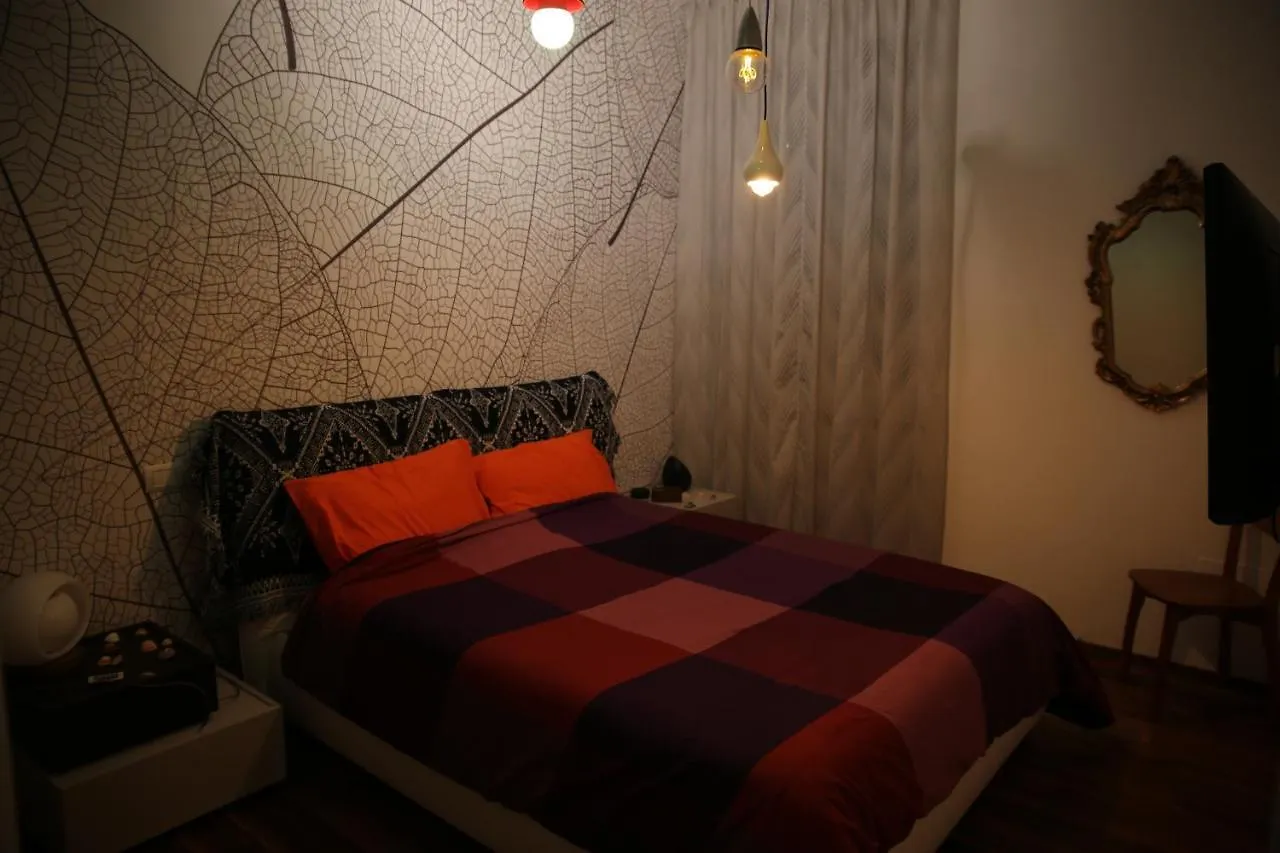 Apartment Alloggio Incantevole In Trastevere Rome Italy