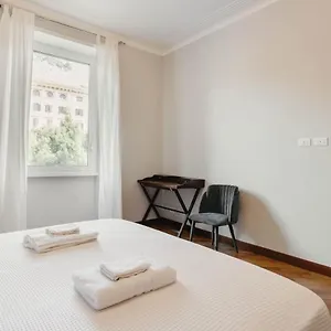Domus Mazzini 157 Roma